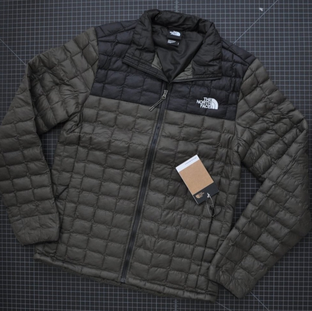 THE NORTH FACE THERMOBALL ECO JACKET - NEW TAUPE GREEN MATTE/TNF BLACK MATTE